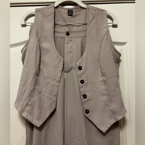 SHEIN vest and slack set, light khaki color. Women’s size small, US 4 - Picture 1 of 9